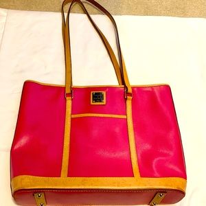 Bright pink Dooney & Bourke tote